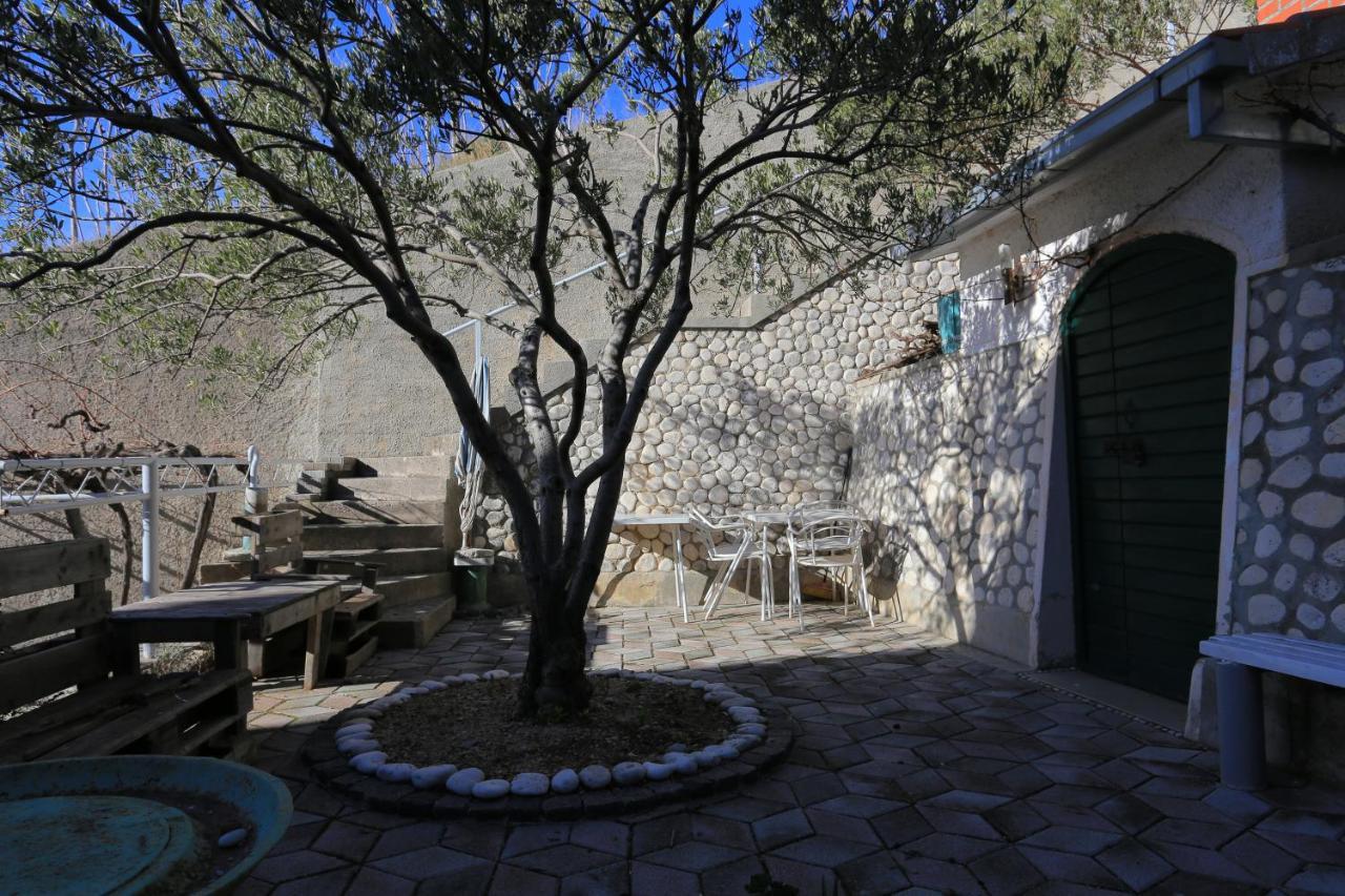 Apartments With A Parking Space Brela, Makarska - 18495 Exterior photo