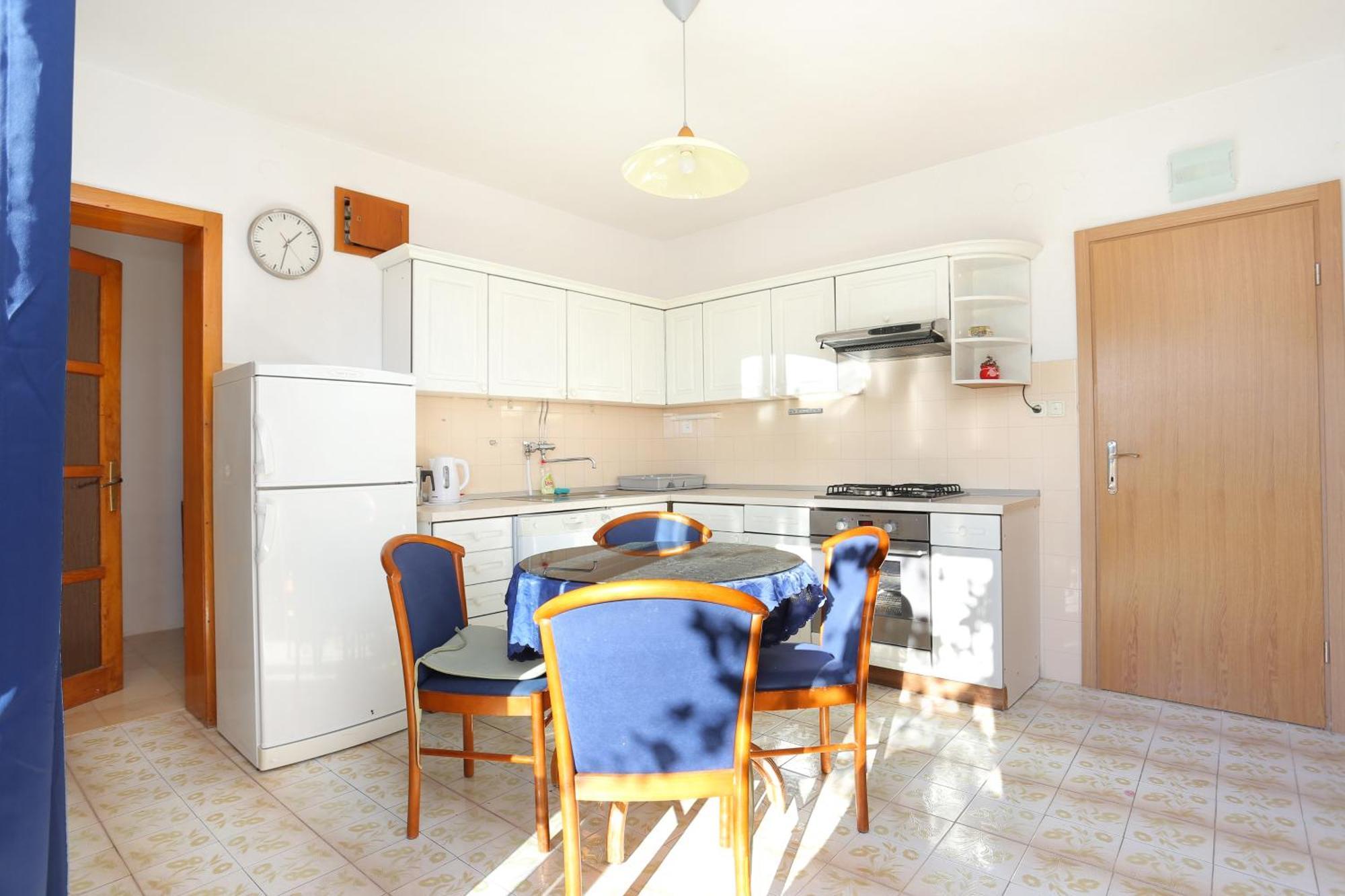 Apartments With A Parking Space Brela, Makarska - 18495 Room photo